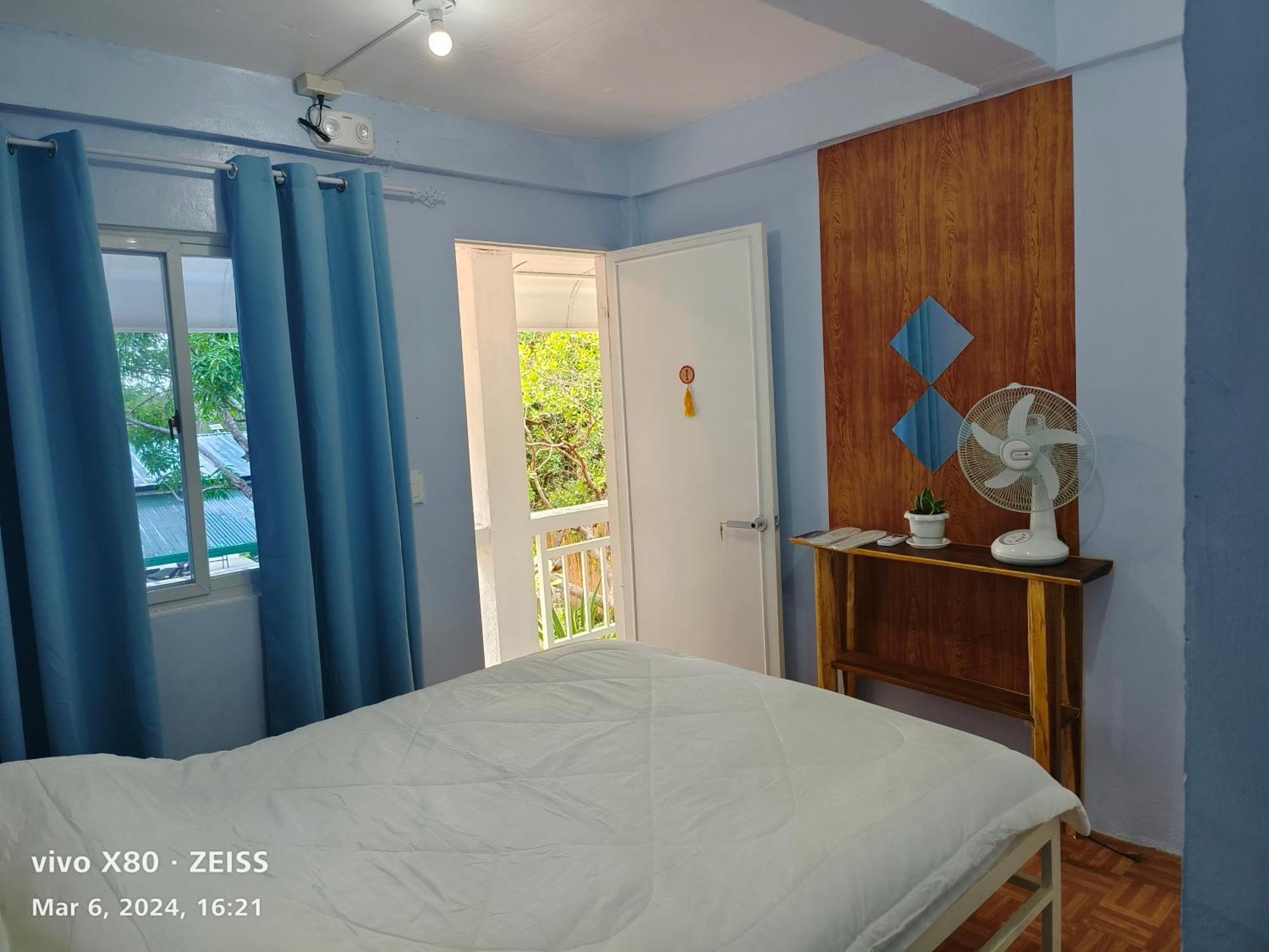 كورون Ani Marie Guest House المظهر الخارجي الصورة